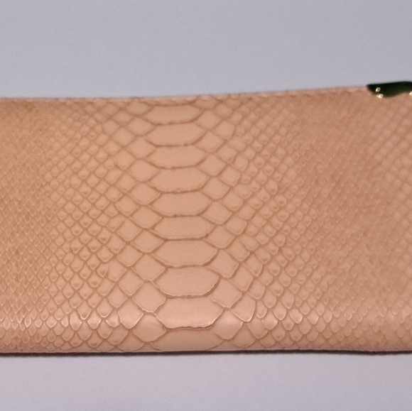 Ardene Light Pink Wristlet - Picture 2 of 4